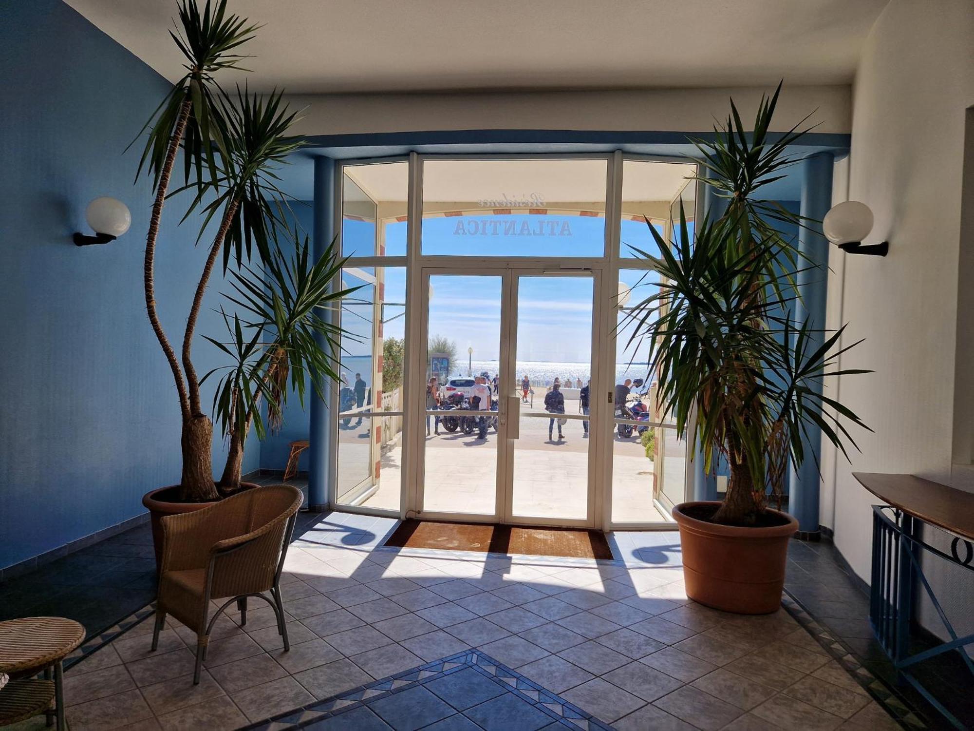 Appartement Pres De La Plage - 4 Pers, Piscine Ouverte, Parking, Animaux Acceptes - Fr-1-706-12 シャトライヨン・プラージュ エクステリア 写真